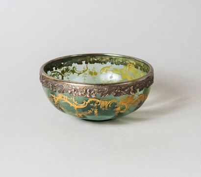 Bol en verre, décoré en verre et monture...