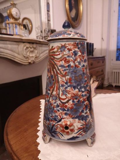 Fontaine de table tronconique en porcelaine...