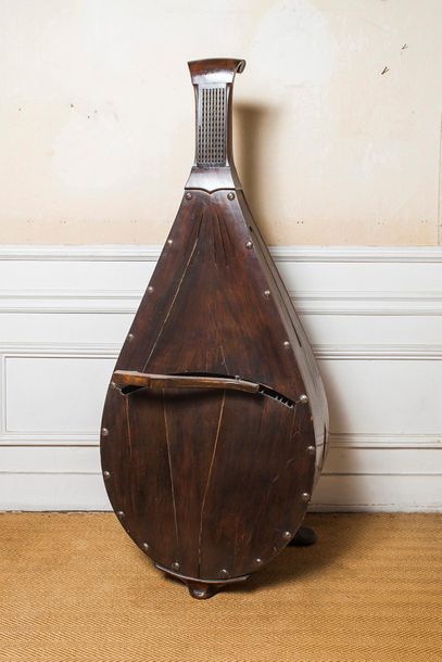 Cécilium, instrument de musique conçu et...