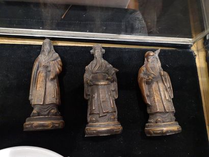 trois statuettes
Chine