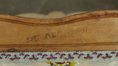 Paire de fauteuils à dossier plat en hêtre...