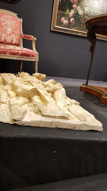 
Important pair of marble high reliefs presenting...