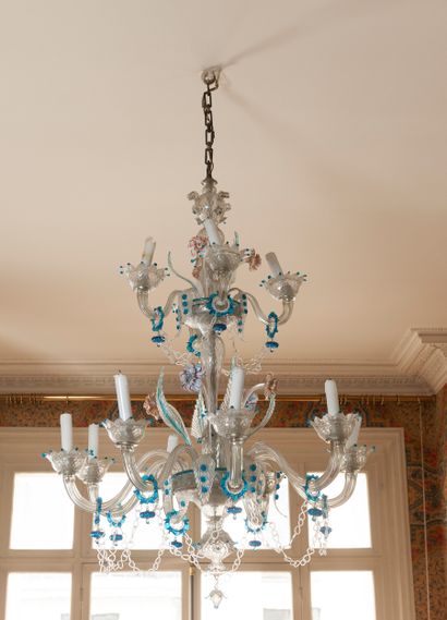 Lustre en verre clair et verre de couleur...