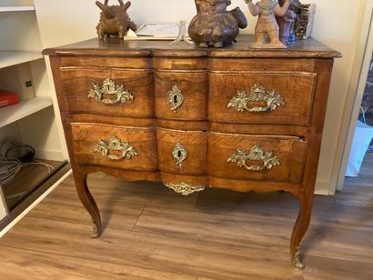 
Solid wood chest of drawers, crossbow front...