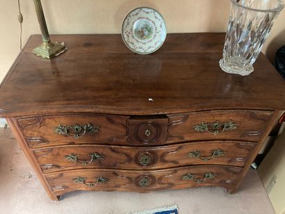 Parisian oak chest of drawers, opening with...