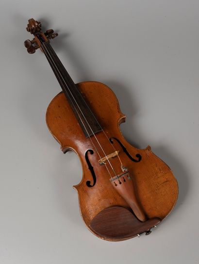 Violin

In its case

(neck ante)