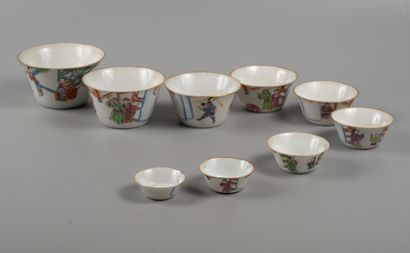CHINA, circa 1900

Suite of nine porcelain...
