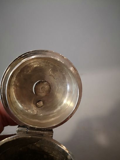 Silver selfish chocolate pot. 

 Paris 1775,...
