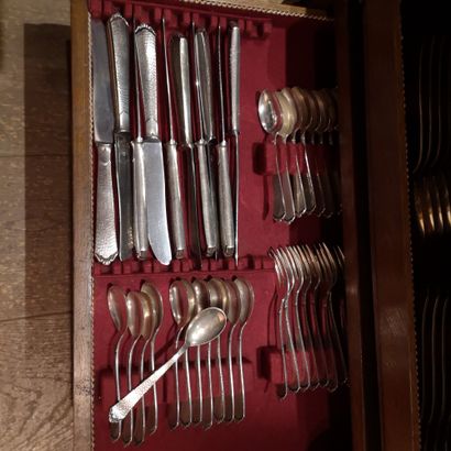 WILHELM PFEIFFER SOLINGEN (W.P. & Co.)

Silvered...