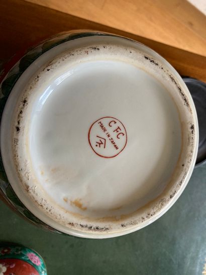 CHINA

Porcelain set including a ginger pot...
