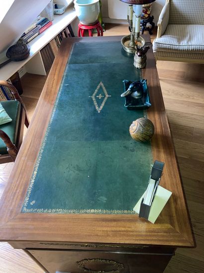 Flamed mahogany veneered flat desk, uprights...