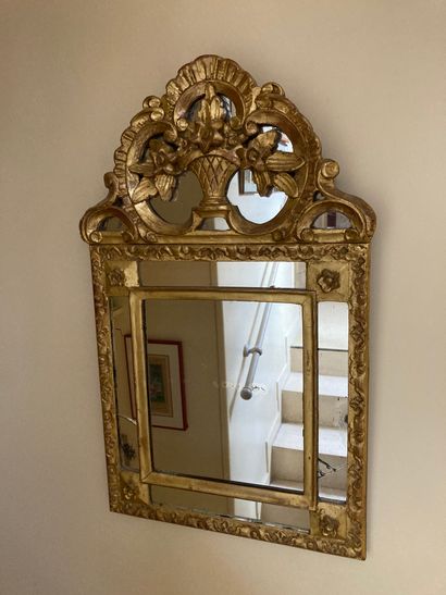 Gilded wood mirror

Louis XVI style

77 x...