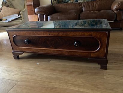 Flamed mahogany veneered coffee table, top...
