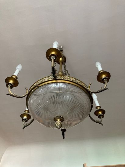 Gilt bronze chandelier with six arms of lights

Napoleon...