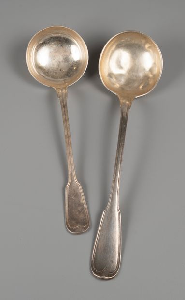 A silver ladle. Figured.

Hallmarked Vieillard.

One...
