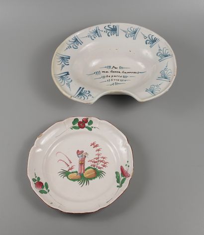 Set of earthenware: beard dish, plate in...