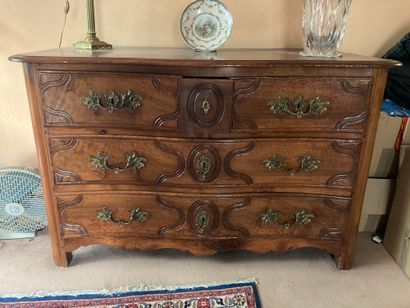Parisian oak chest of drawers, opening with...