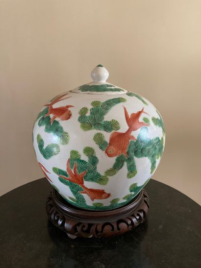 CHINA

Porcelain set including a ginger pot...