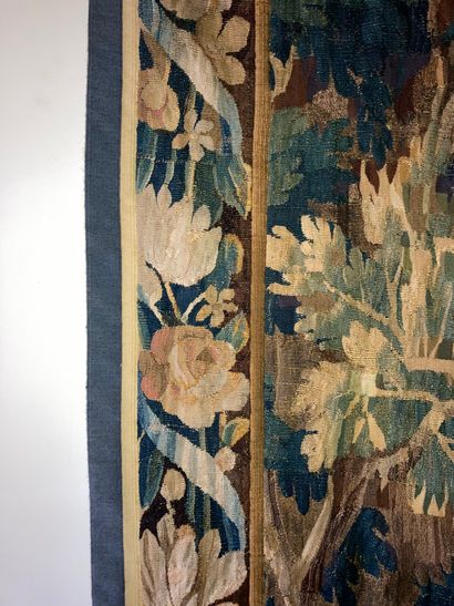 AUBUSSON, 18th century

Fragment of tapestry...