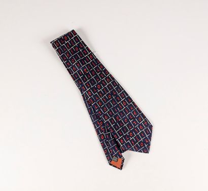 MEMPHIS MILANO 
Silk tie. Label of the p...