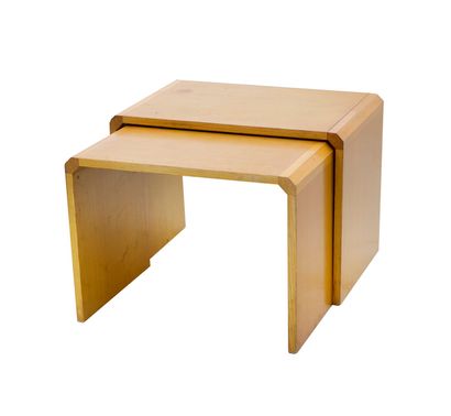 TRAVAIL DES ANNÉES 1960
Suite de deux tables...