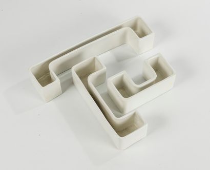 ANGELO MANGIAROTTI (1921-2012)
Set de vases...