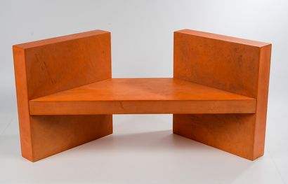 Pierre CHARPIN (né en 1962)
Wall Corner Shelf,...