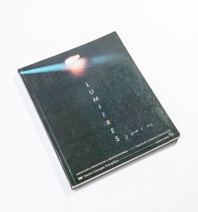 Livre rare et épuisé : 

Lumières je pense...