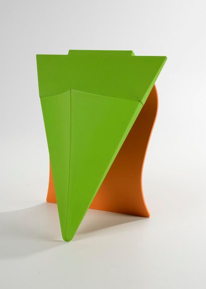 ALESSANDRO MENDINI (1931-2019)
Wall vase...