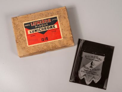 Strong batch of photographic plates