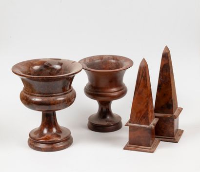 Set of two medicis vases and two obelisks...