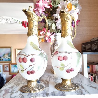 Pair of ewers. 

Metal mountings. 

20th...