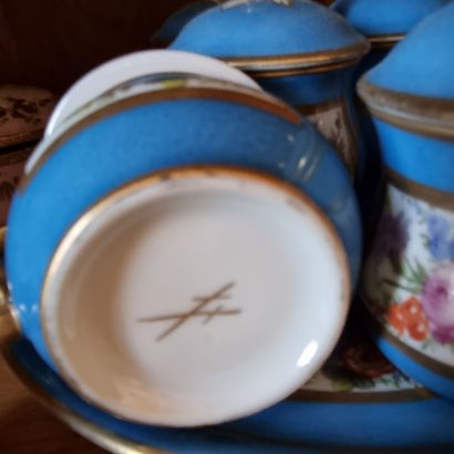 
Service à crème. 




Porcelaine blanc/...