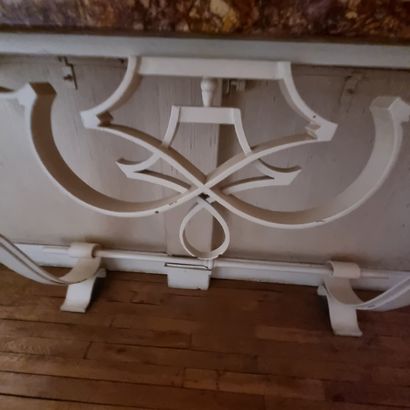 Console in painted metal. 

Work, around...