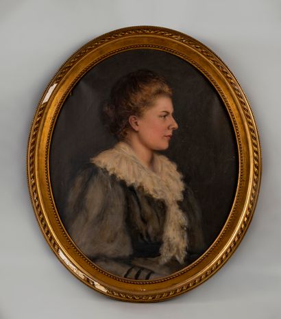 Ecole Française vers 1900

Portrait de femme...