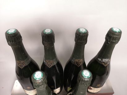 6 bouteilles CHAMPAGNE BOLLINGER Grande année...