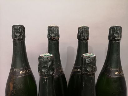 6 bouteilles CHAMPAGNE BOLLINGER Grande année...