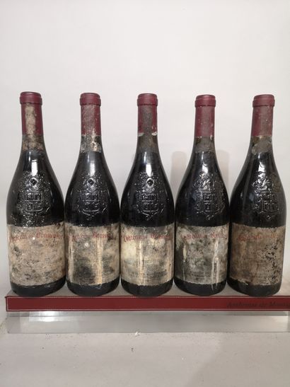 5 bouteilles CHATEAUNEUF du PAPE - Chateau...