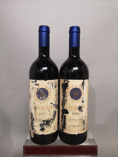 2 bouteilles SASSICCAIA - Bolgheri - Millésime...