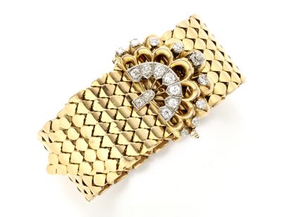 Bracelet ruban en or 750 et platine 850 millièmes,...