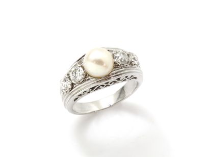 Belle bague jonc en or gris 750 millièmes...