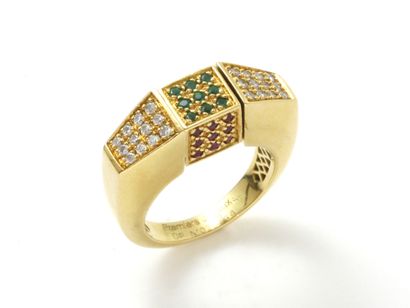 PREMIERS JOYAUX
Bague en or 750 millièmes,...