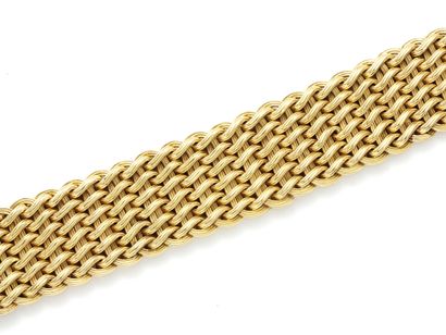 Bracelet ruban en or 750 millièmes, maille...