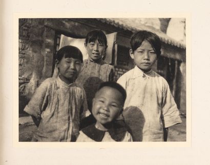 MONTMOLLIN (Eric de).
Images de la Chine.
Neuchatel,...