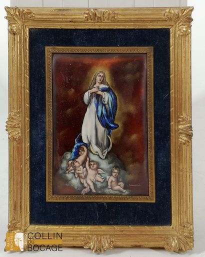 LIMOGES 
Religious themes
Three enameled...