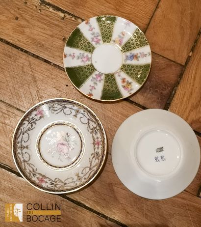 Set of modern porcelain reproduction of the...