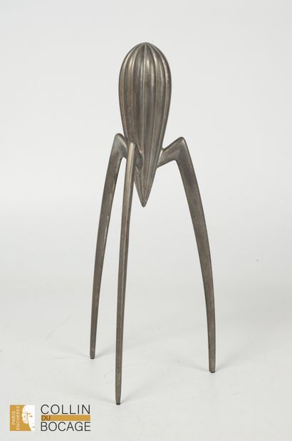 STARCK citrus press. Alessi edition. Pitting....
