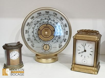 Two table clocks and a barometer JAEGER
Brass....