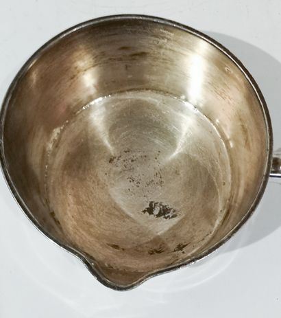silver saucepan.
Weight: 251.7 g
Wear ma...