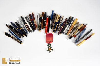 38 fountain pens and nibs.
Legion of Honor...